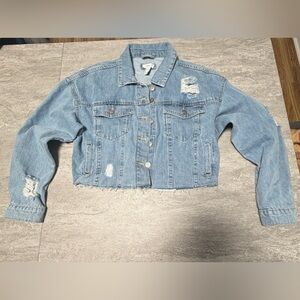 Forever 21 women’s cropped jean jacket size large